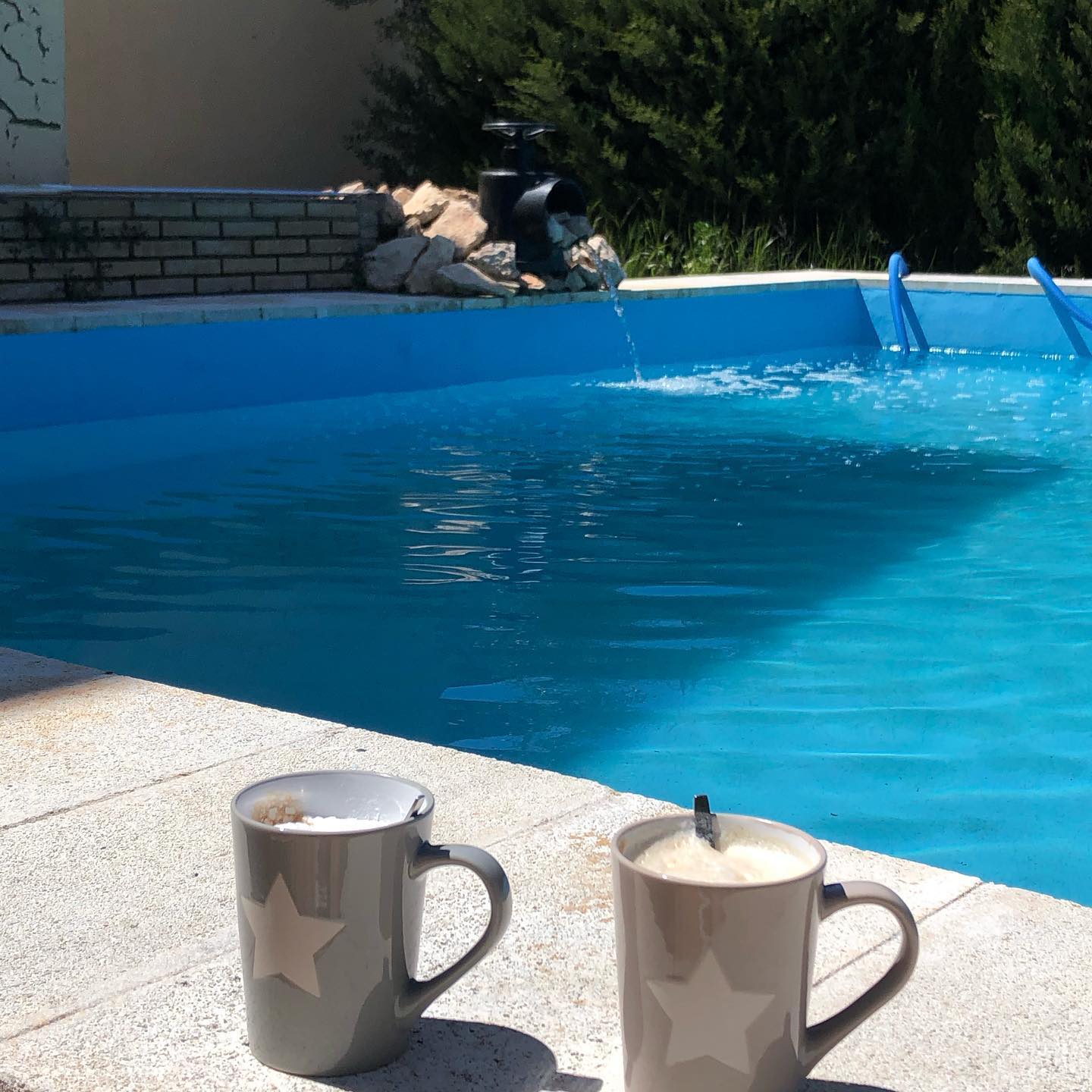 swimming pool photography